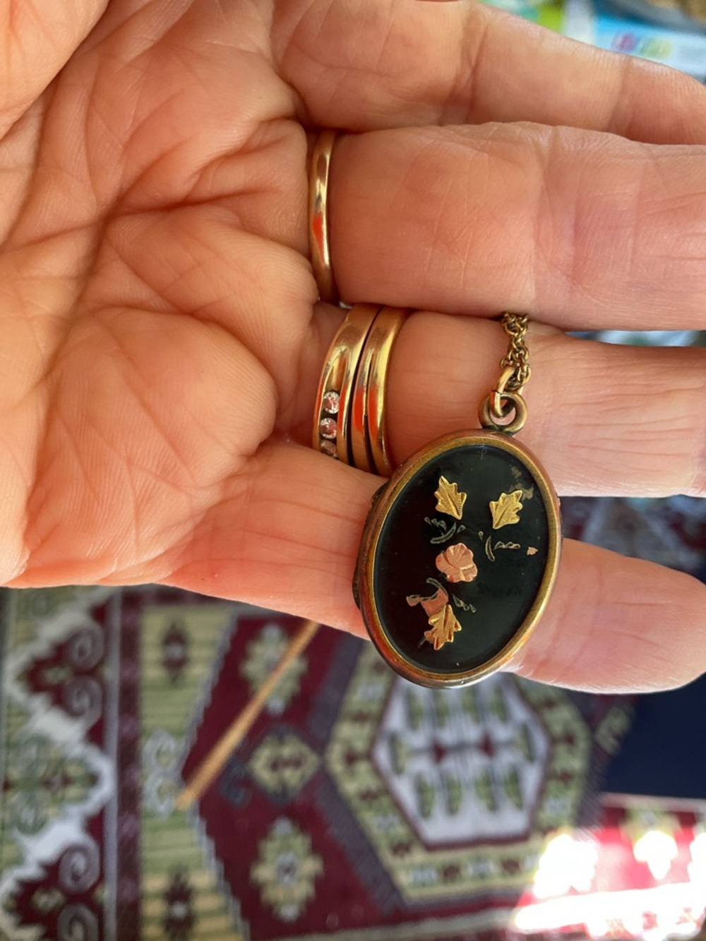 Antique locket necklace - Picture 6 of 9